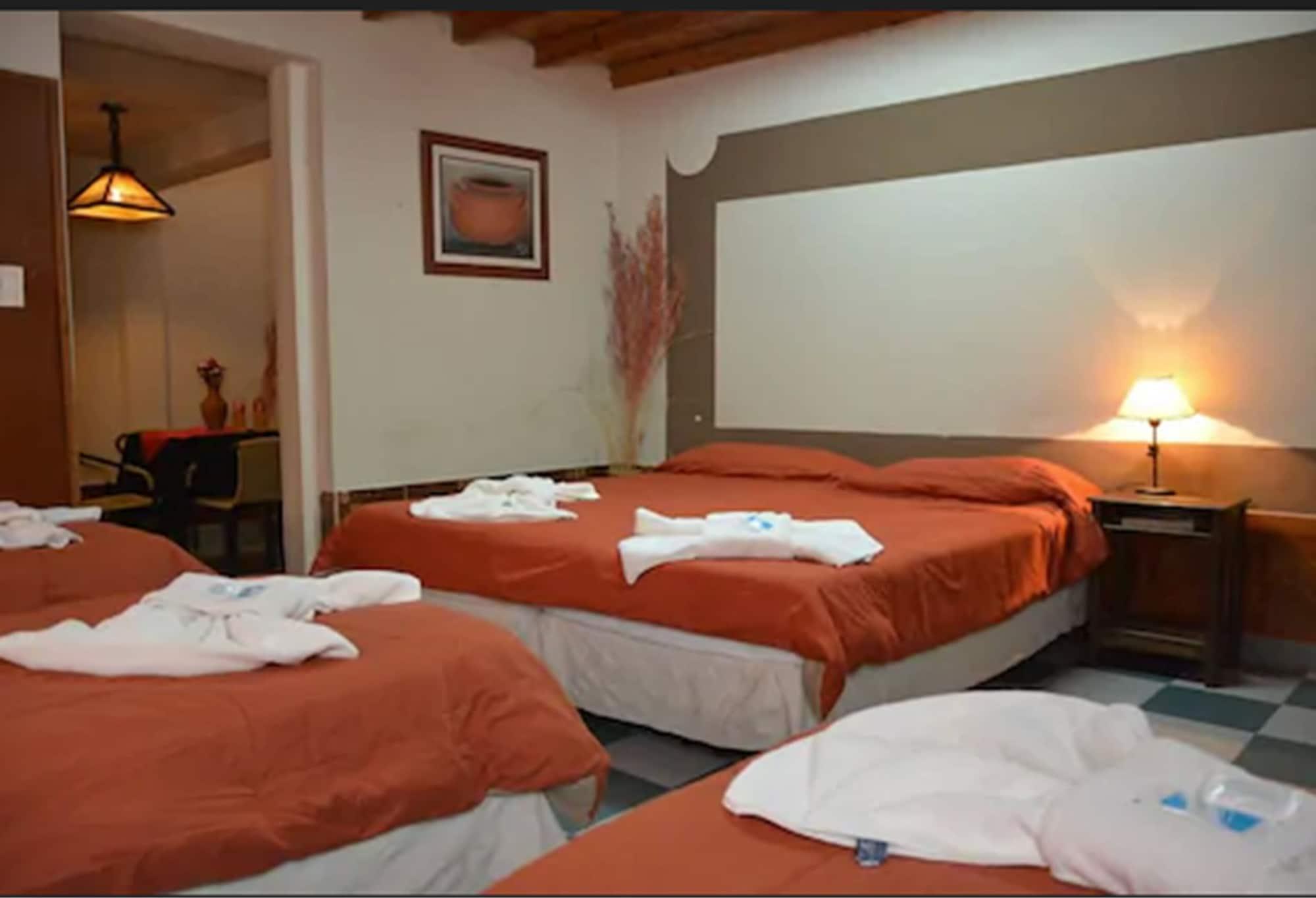 Hotel Pachá *