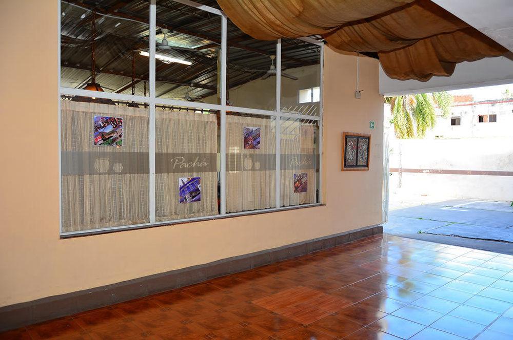 Pachá Hotel *