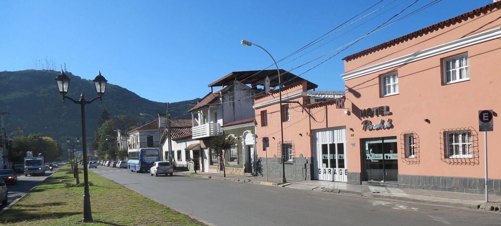 Pachá Hotel *